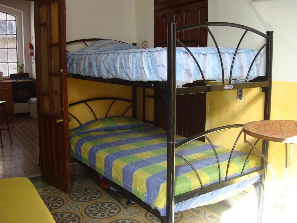 Hostal La Casa Del Tio Гуанахуато Стая снимка